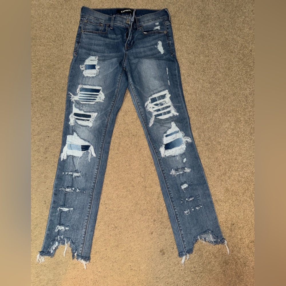 Express Distressed Skinny Jeans in Blue